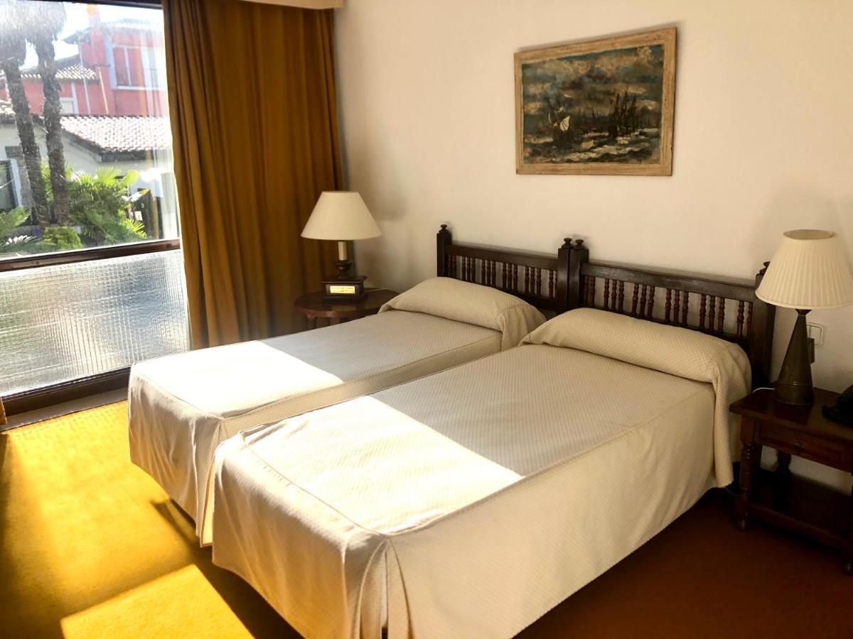 El Ancla Hotel Laredo Luaran gambar